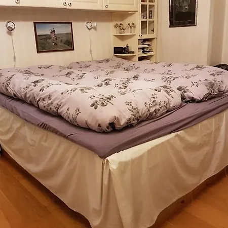 Villa Front In Norway Only July 20-25 *