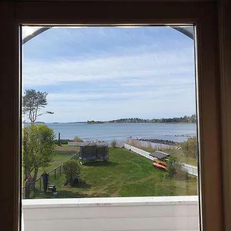 Front In Norway Only July 20-25 Villa Tonsberg