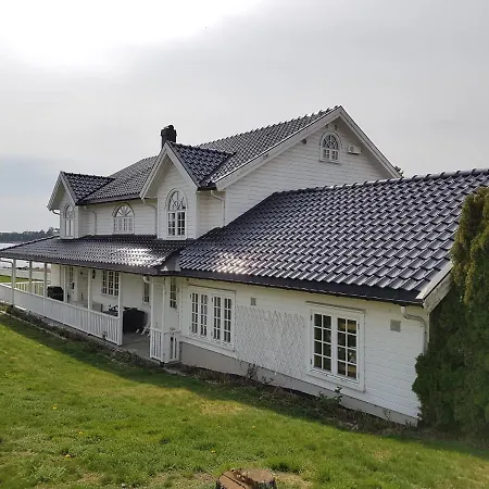 Front In Norway Only July 20-25 Villa *