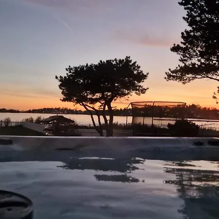 Front In Norway Only July 20-25 Tønsberg